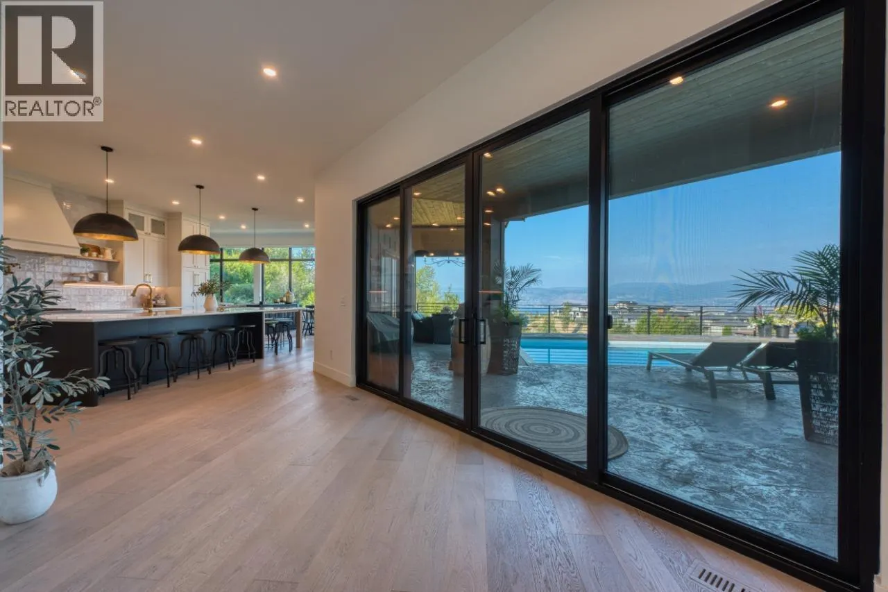 652 Trumpeter Road
