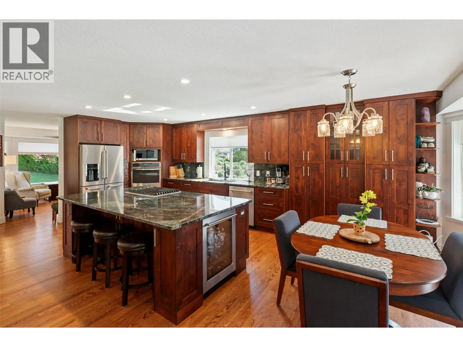 101 2nd Avenue
