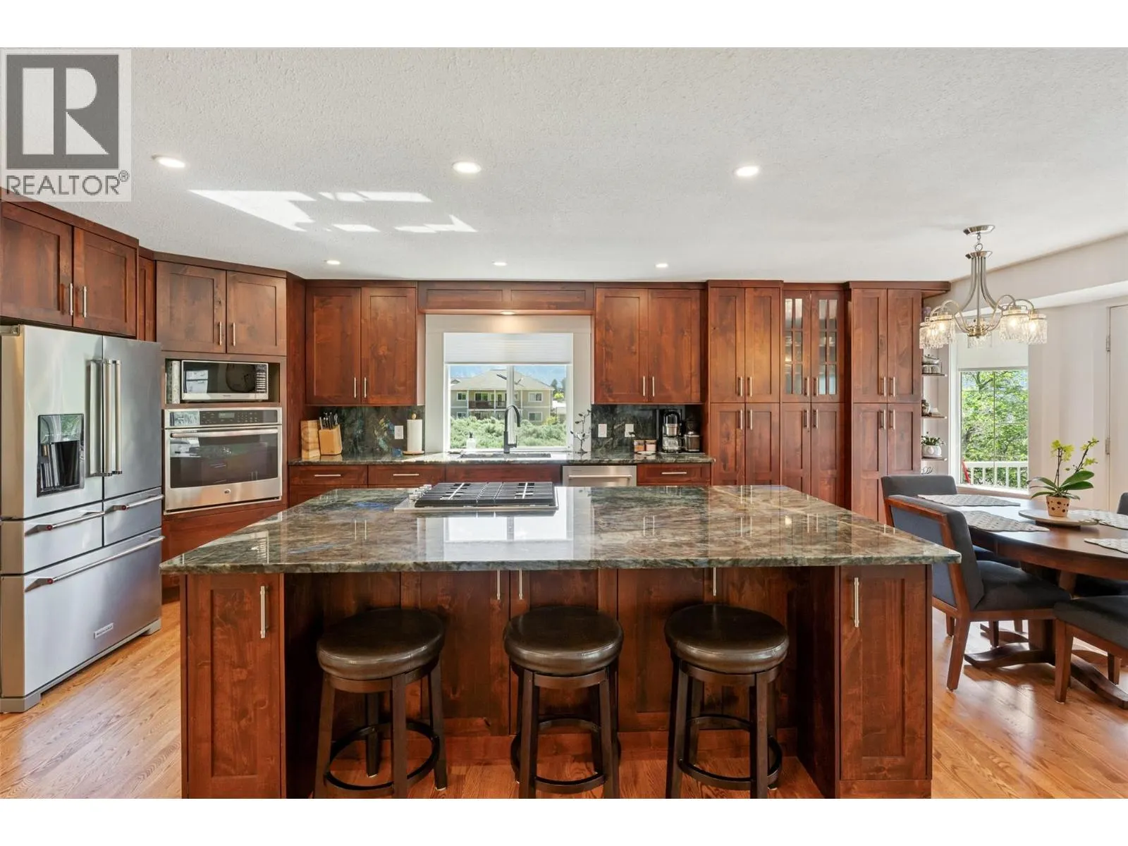 101 2nd Avenue