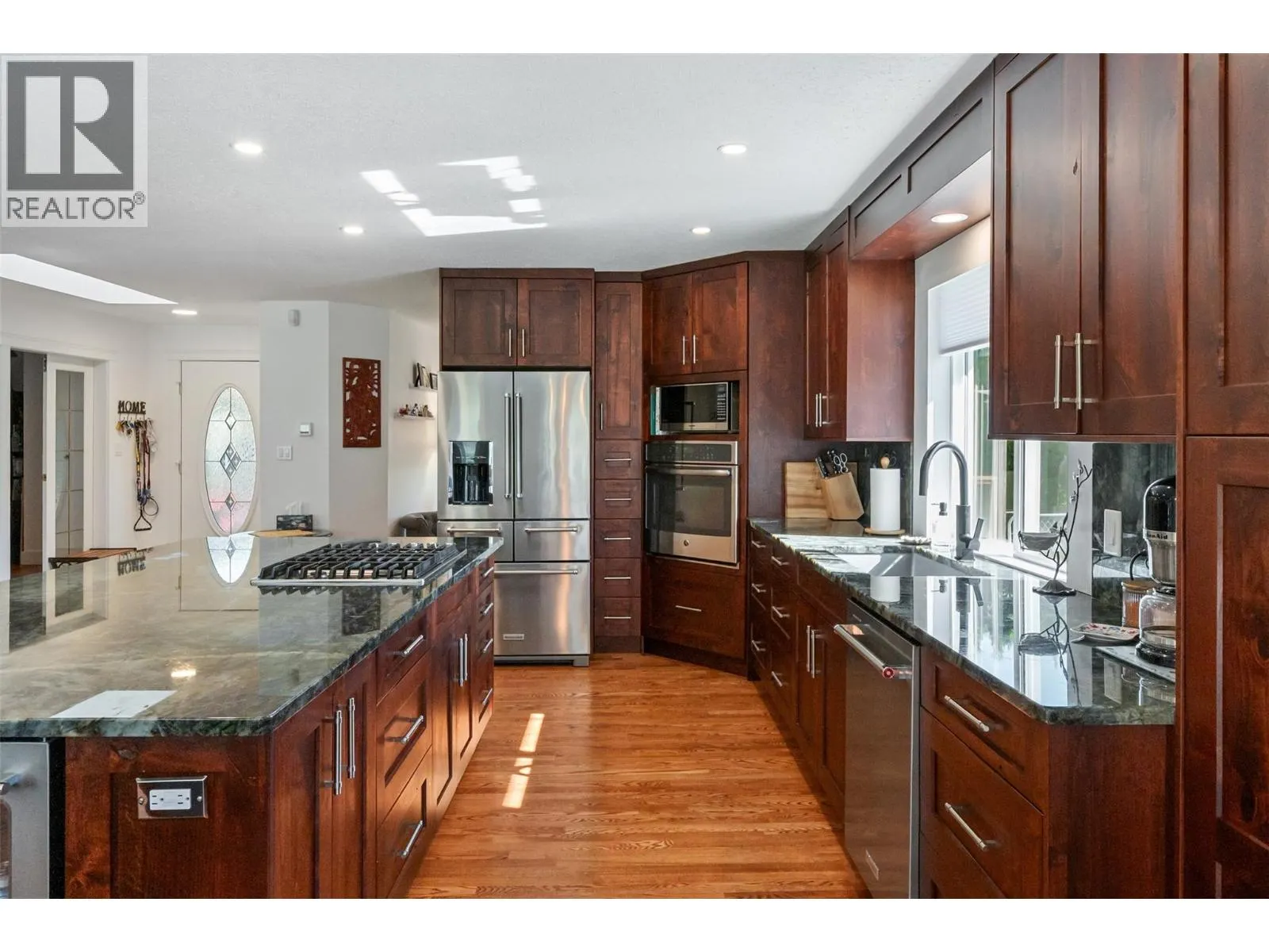 101 2nd Avenue
