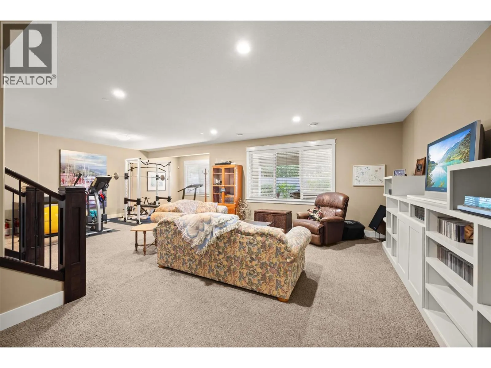 2497 Paramount Drive