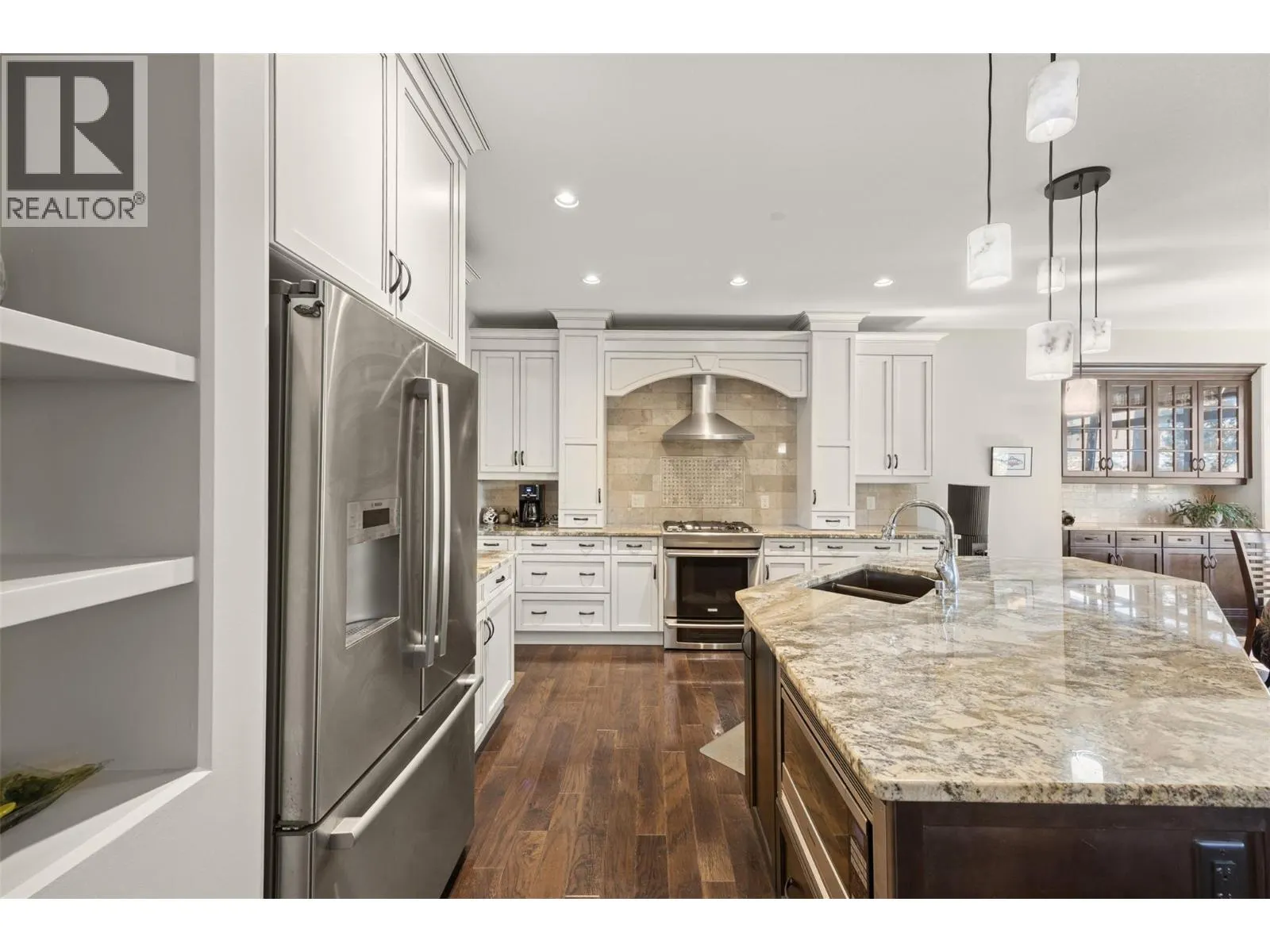 2497 Paramount Drive