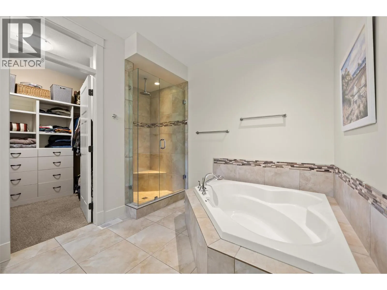 2497 Paramount Drive