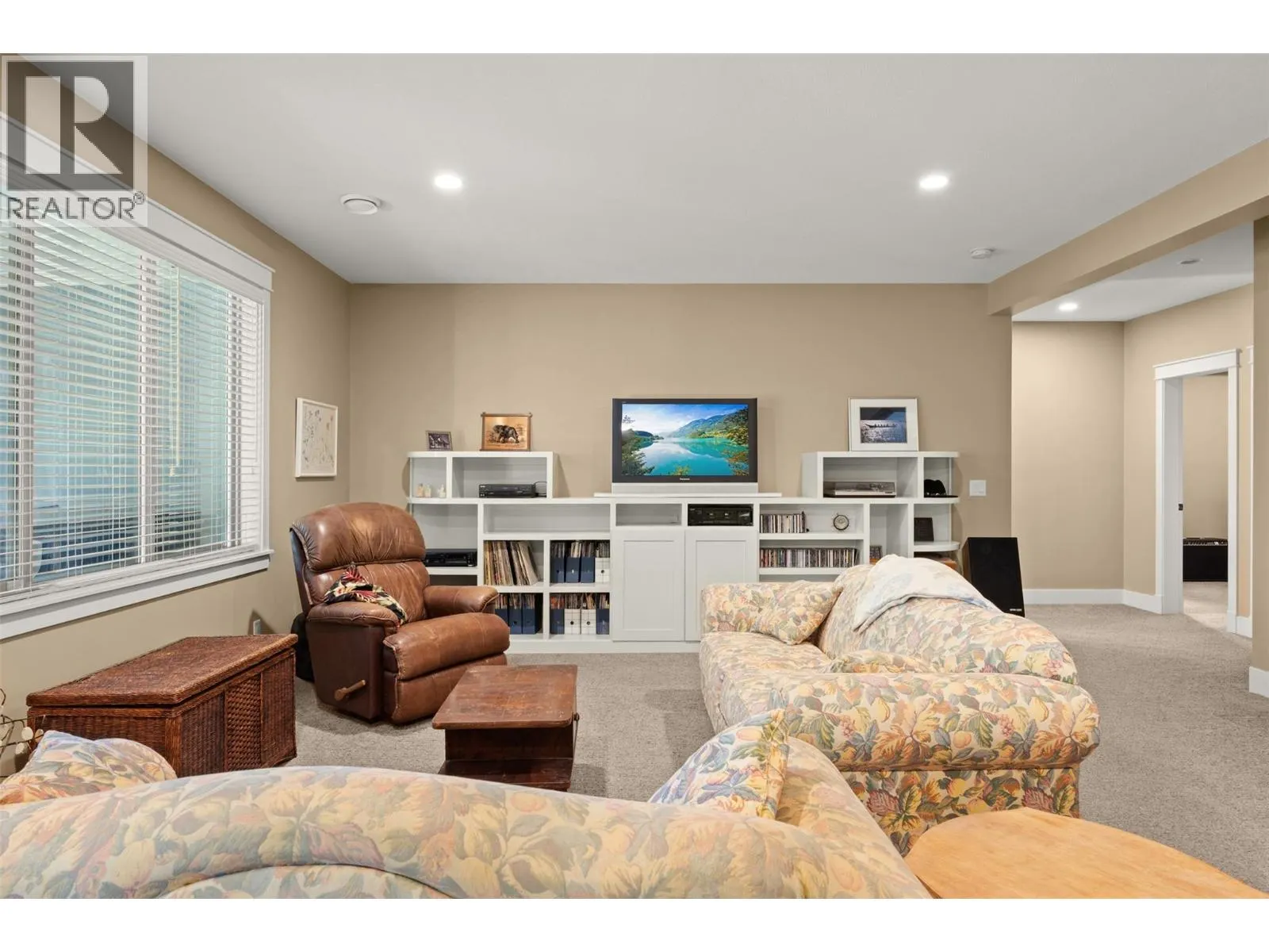 2497 Paramount Drive