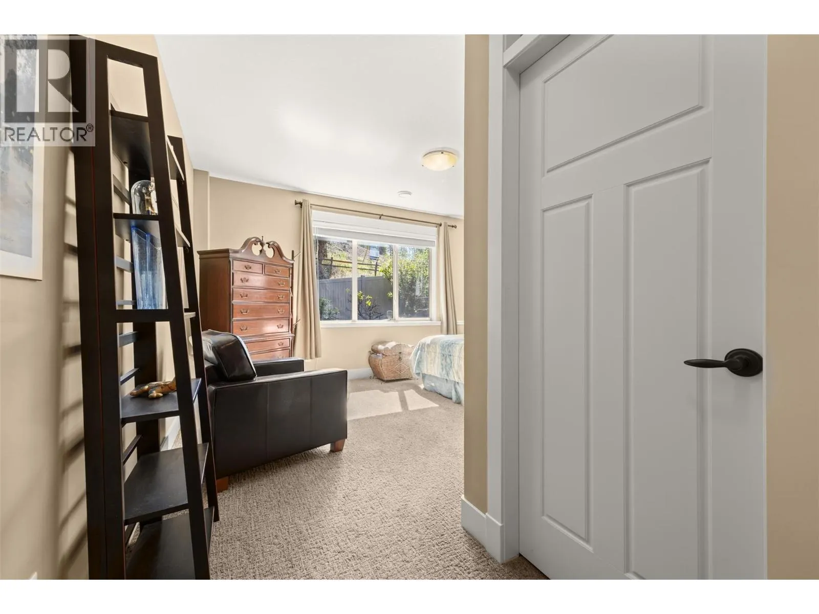 2497 Paramount Drive