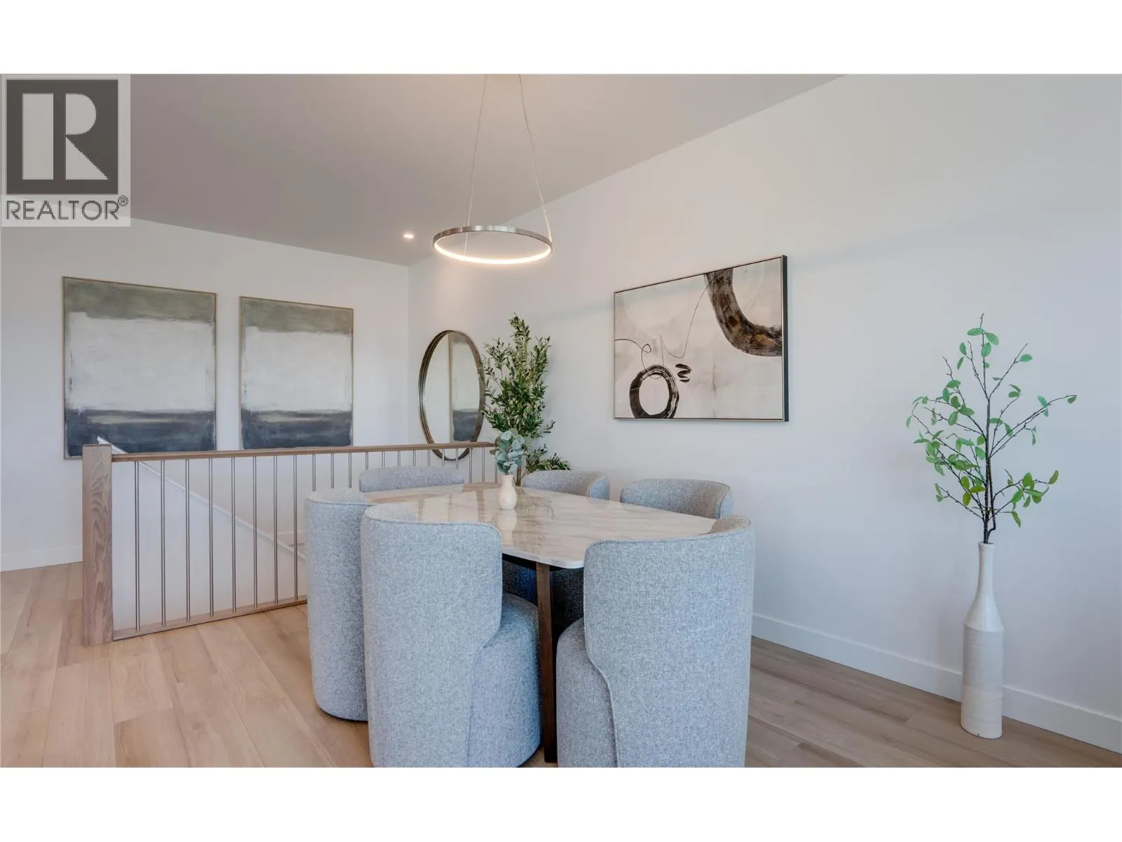 1050 Mt Revelstoke Place Unit# 3
