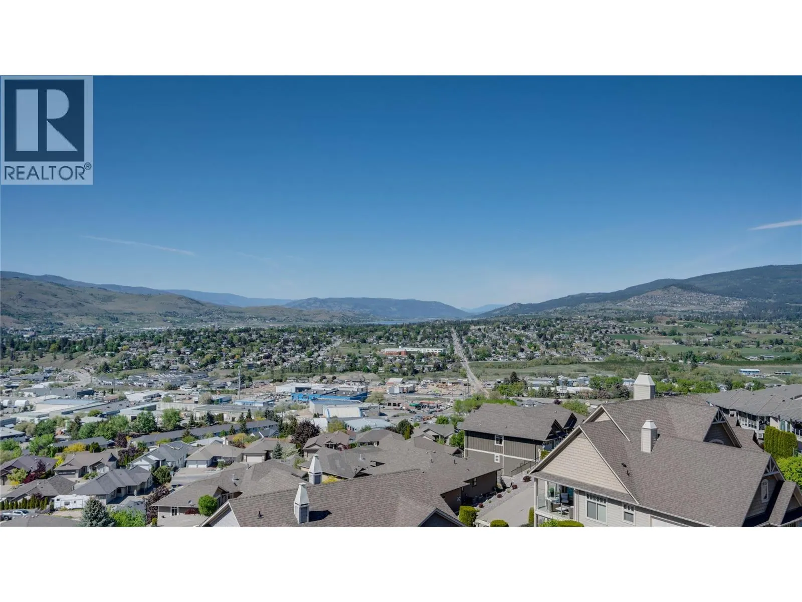 1050 Mt Revelstoke Place Unit# 3
