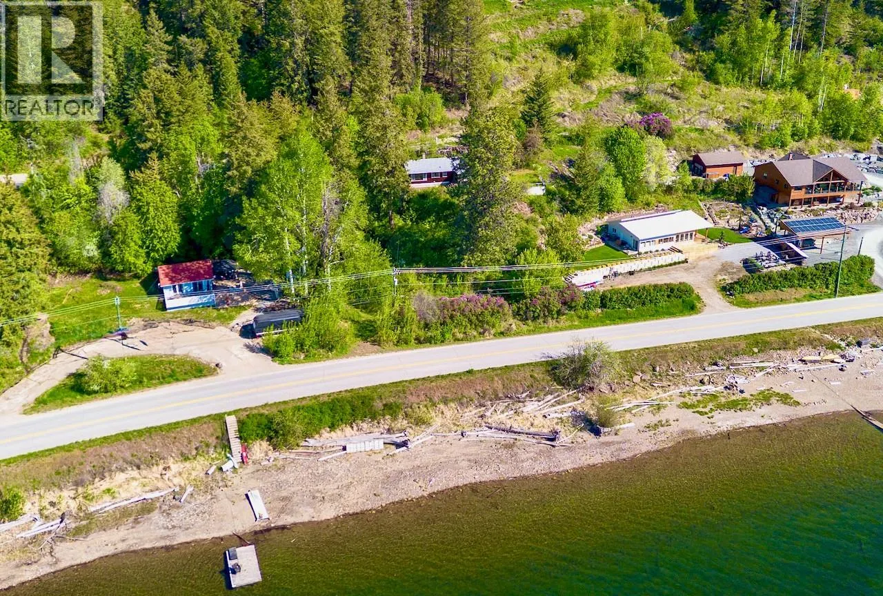 3035 Squilax-Anglemont Road