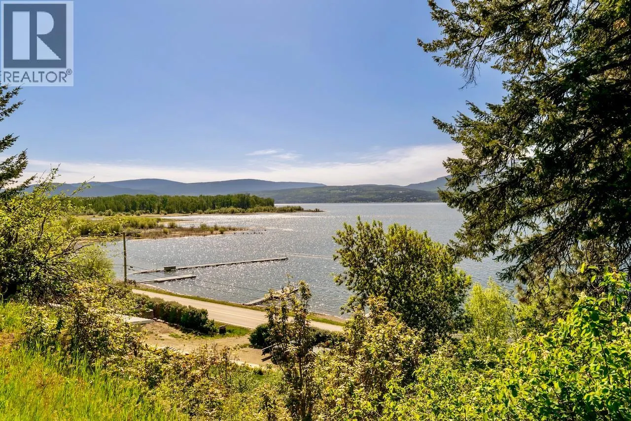 3035 Squilax-Anglemont Road