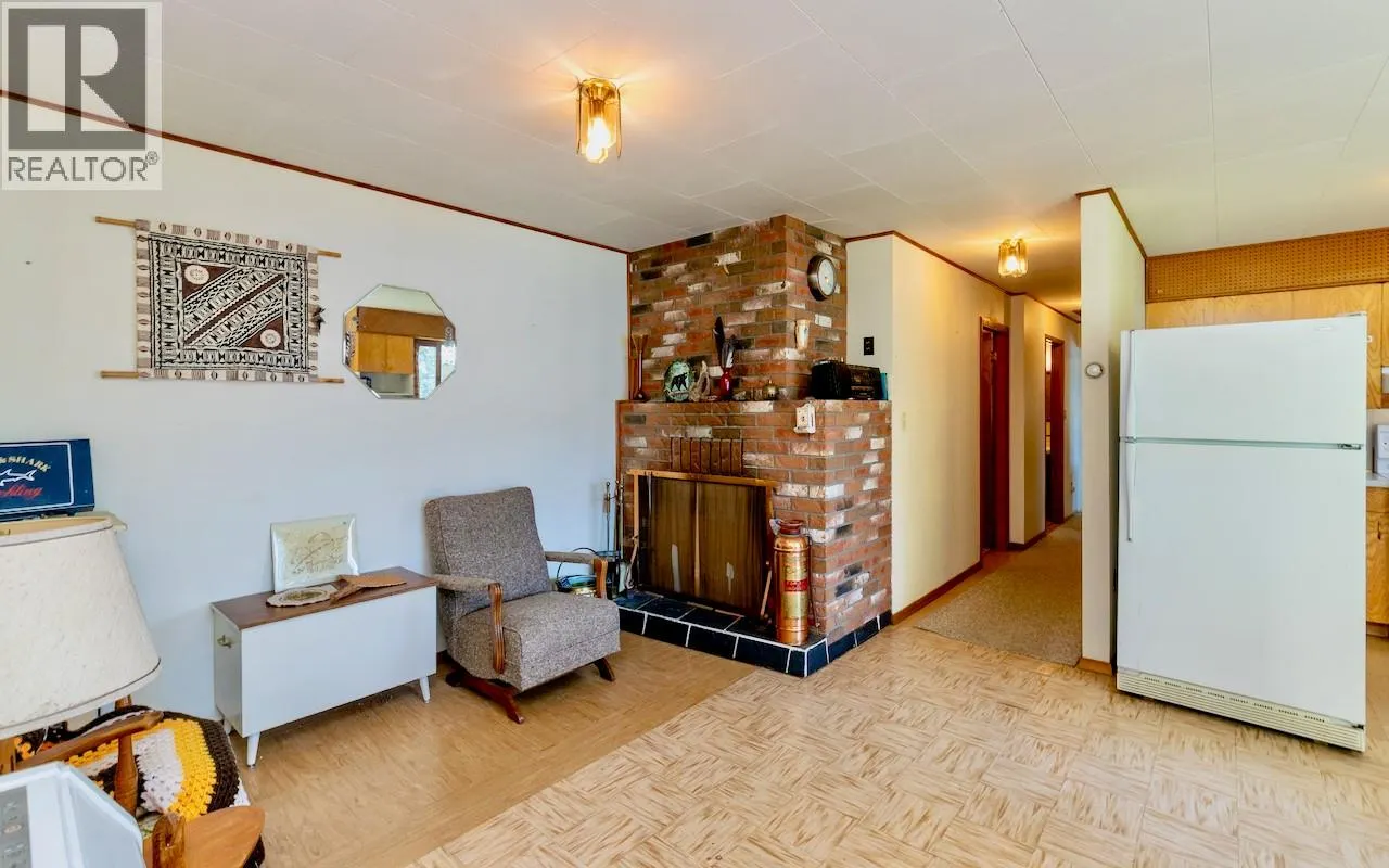 3035 Squilax-Anglemont Road