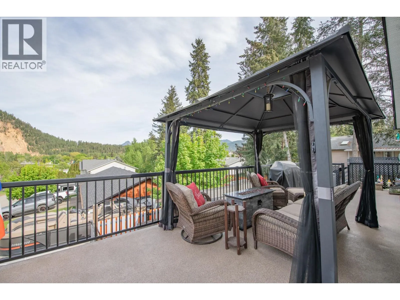 2250 Leblanc Street