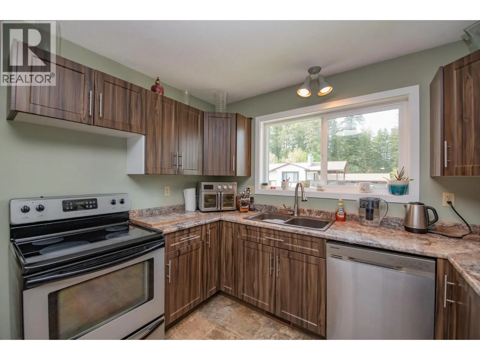 2250 Leblanc Street