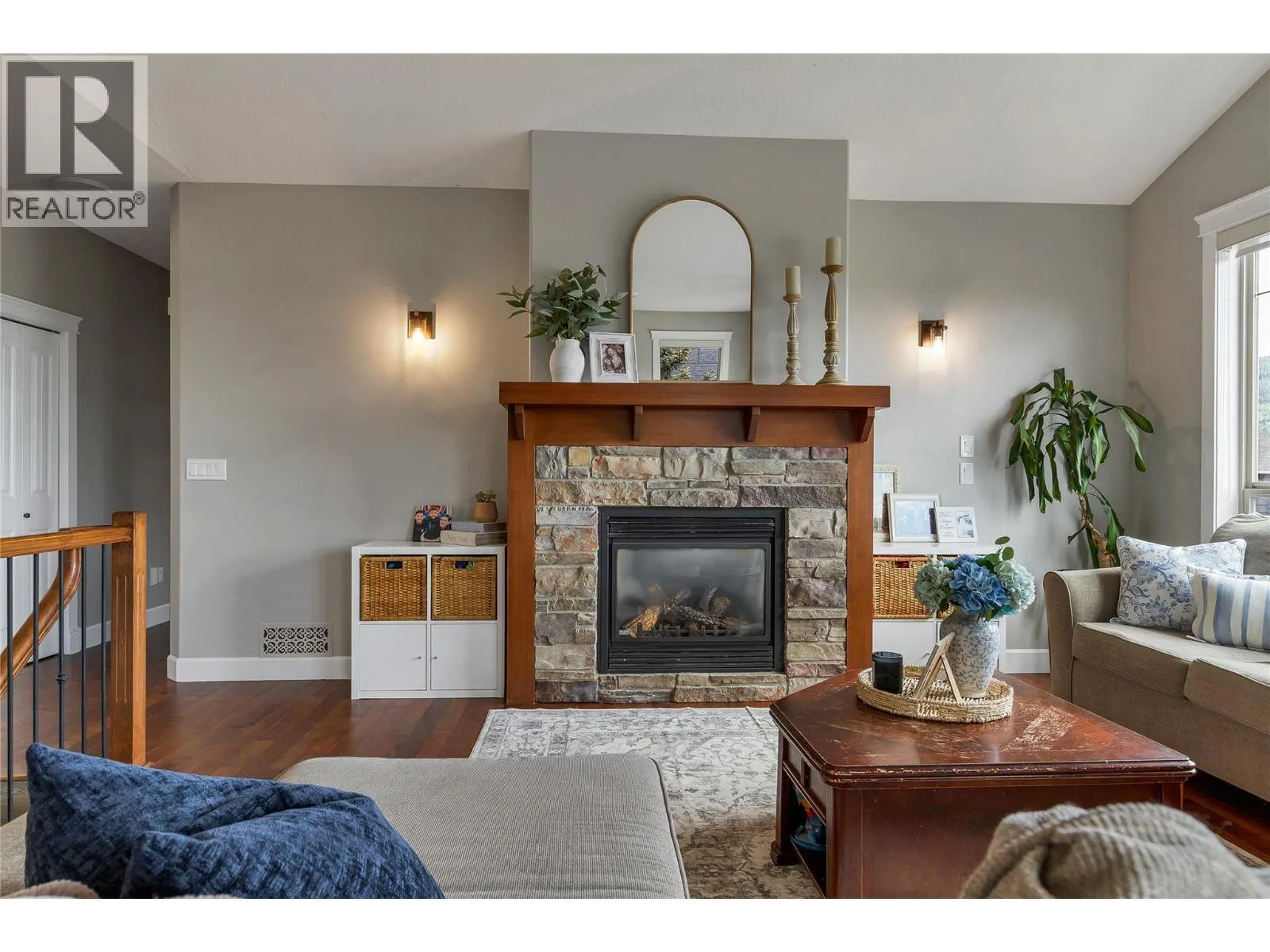 1449 Red Mountain Place