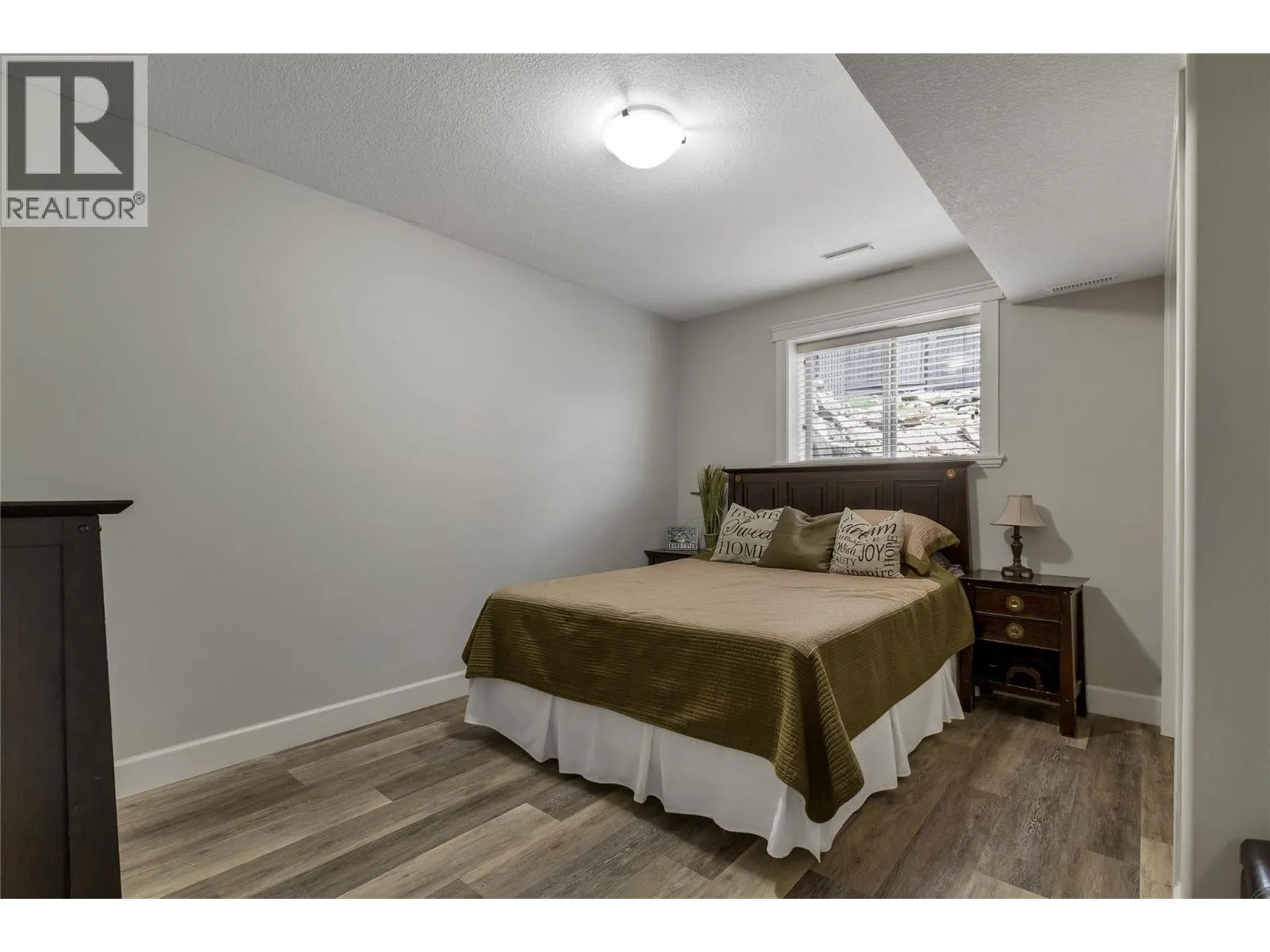 1449 Red Mountain Place