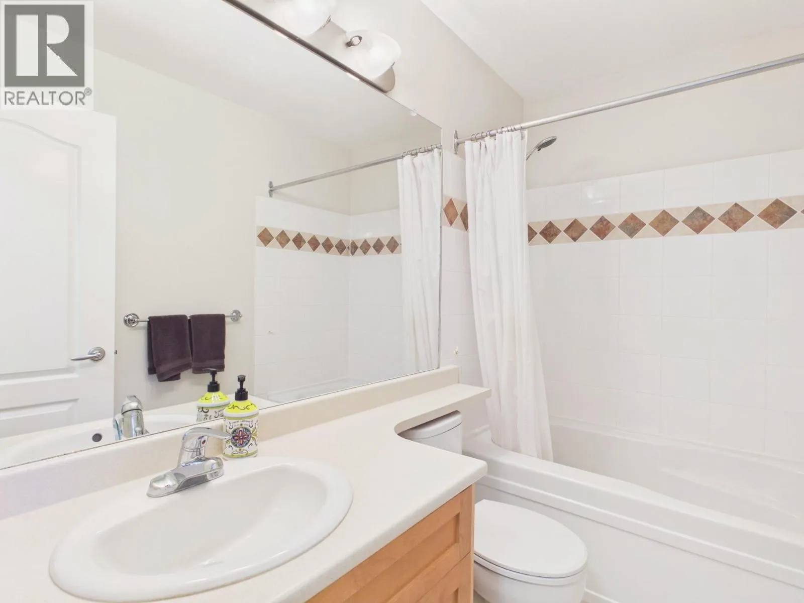 7600 COTTONWOOD Drive Unit# 6