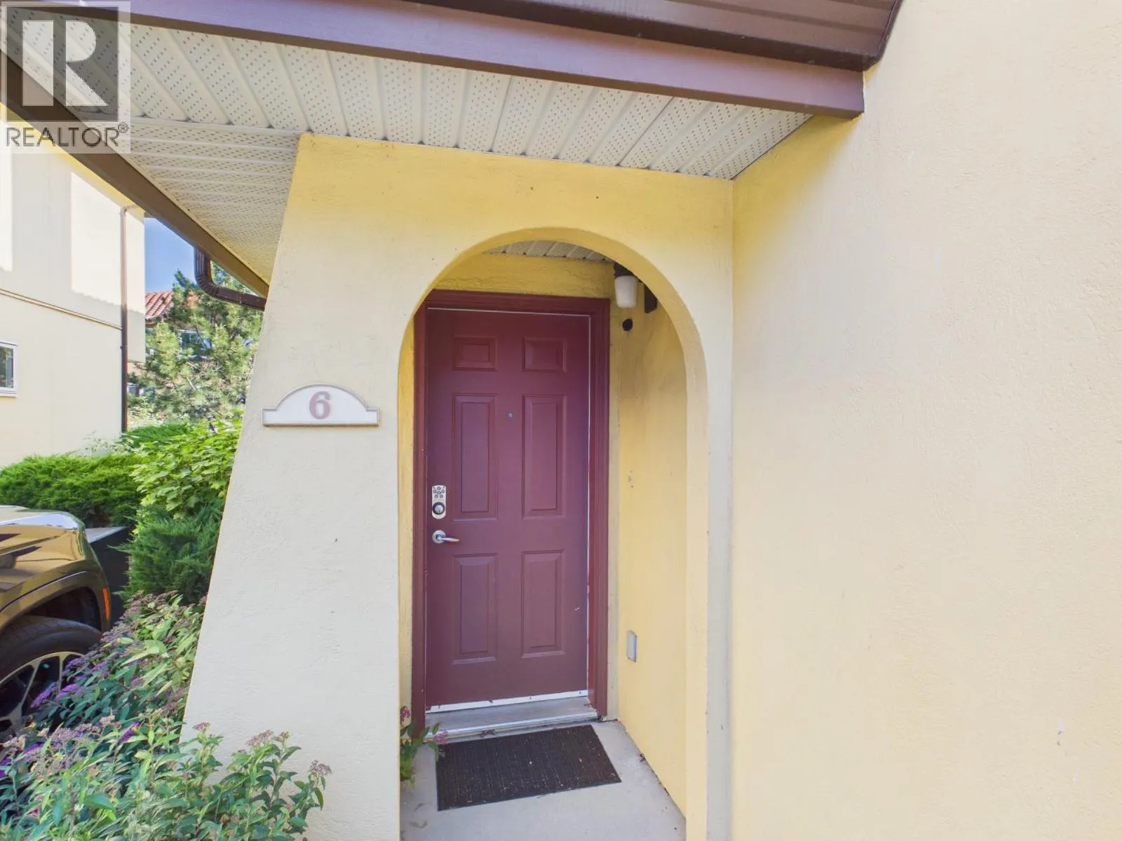 7600 COTTONWOOD Drive Unit# 6