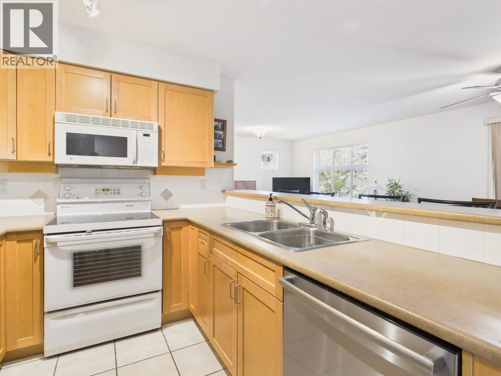 7600 COTTONWOOD Drive Unit# 6