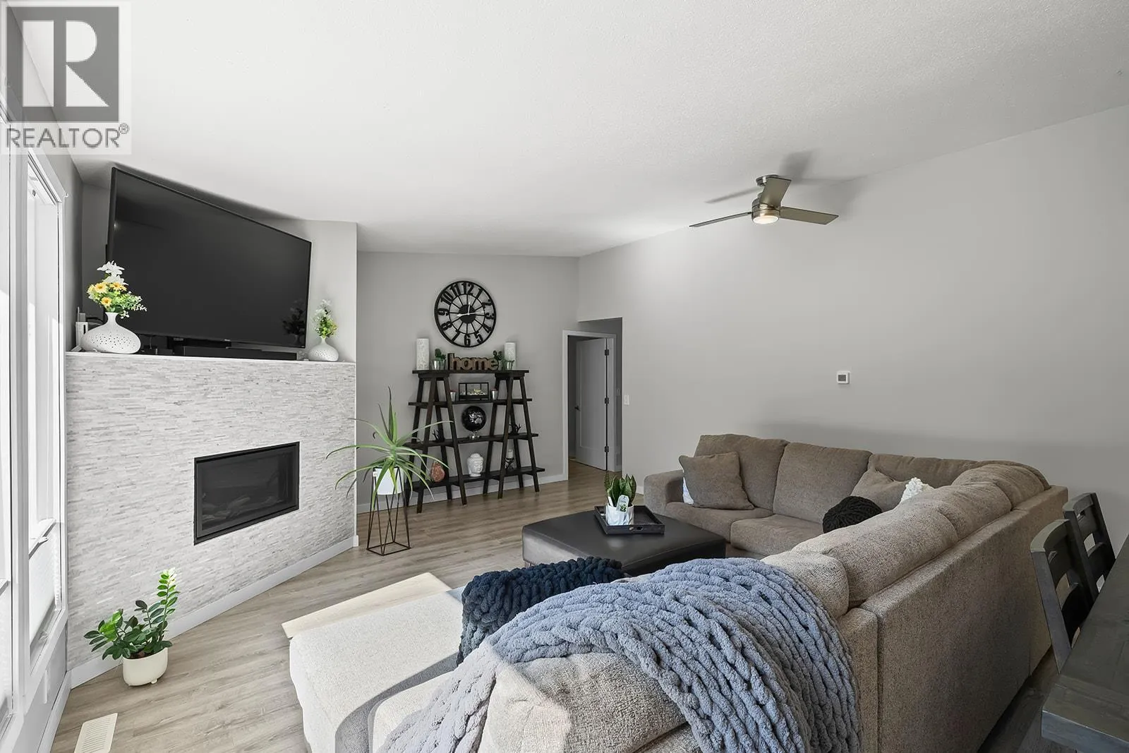 2239 Mayer Road
