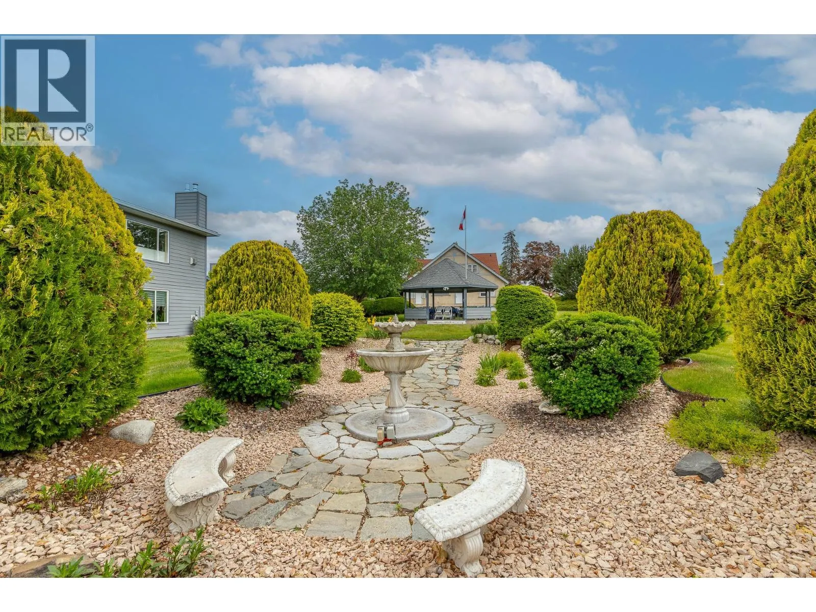 11523 Dunsdon Crescent Unit# 8
