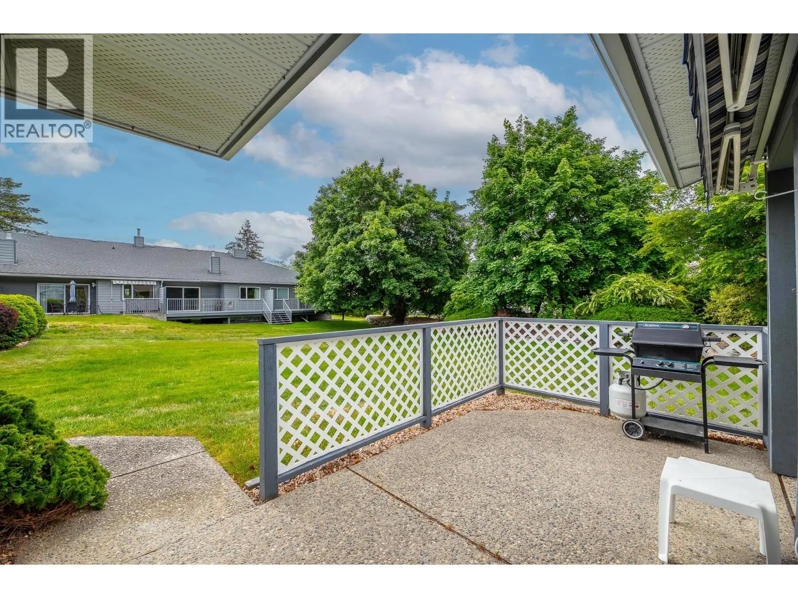 11523 Dunsdon Crescent Unit# 8