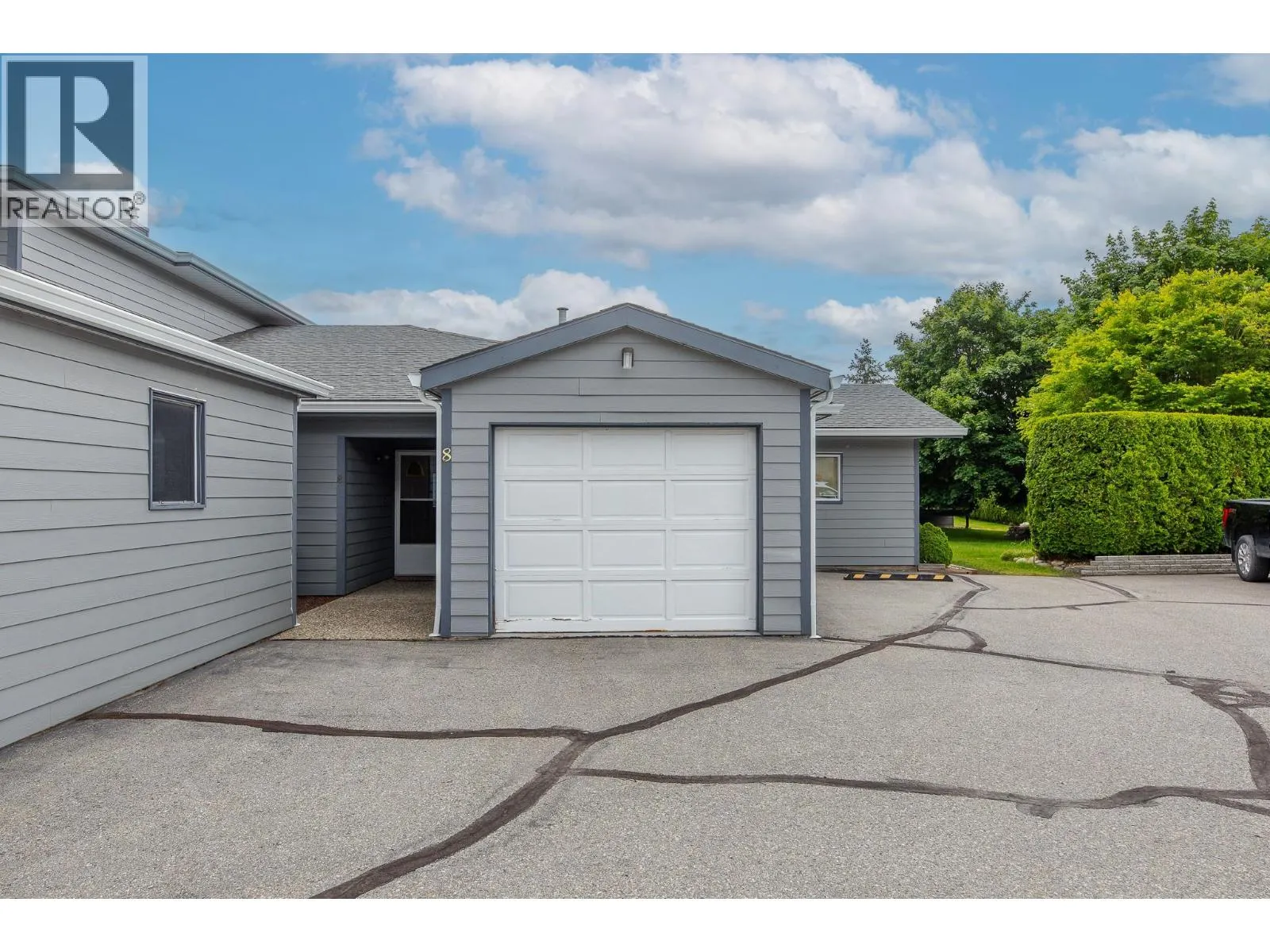 11523 Dunsdon Crescent Unit# 8