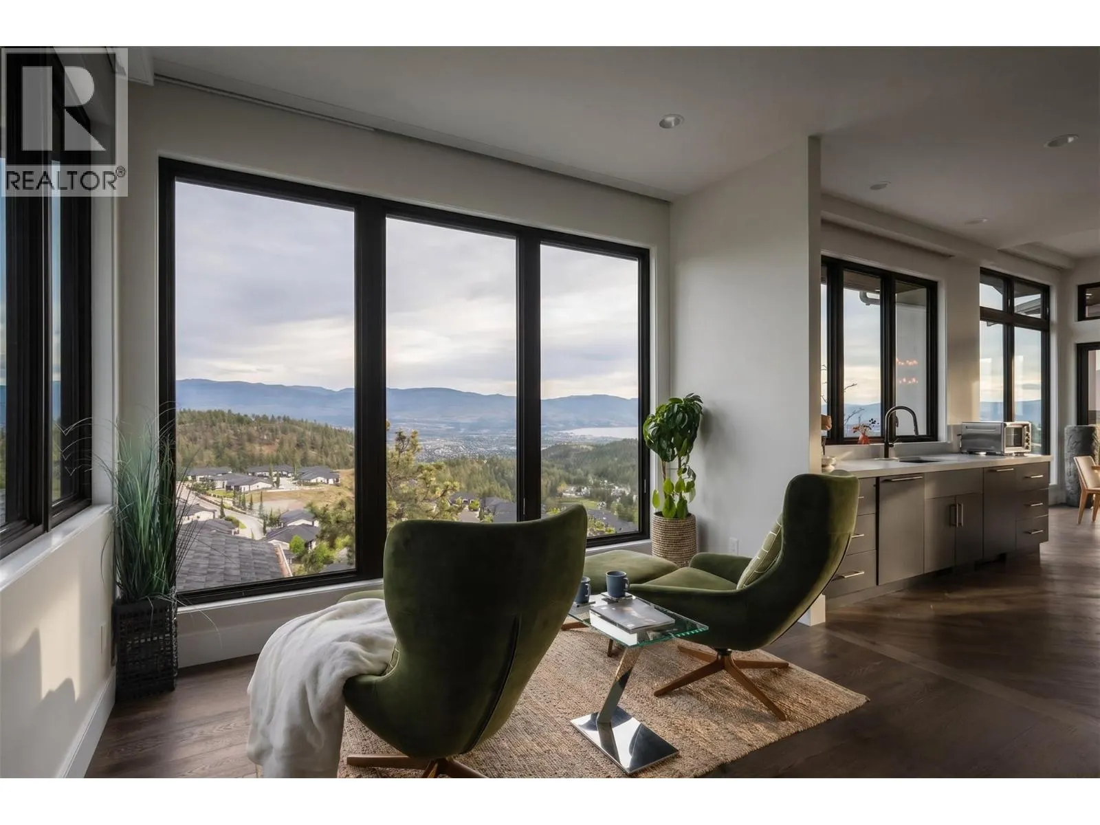 162 Skyland Drive