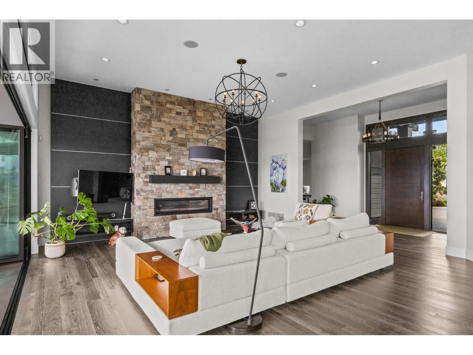 162 Skyland Drive