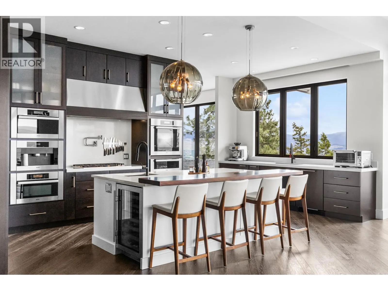 162 Skyland Drive