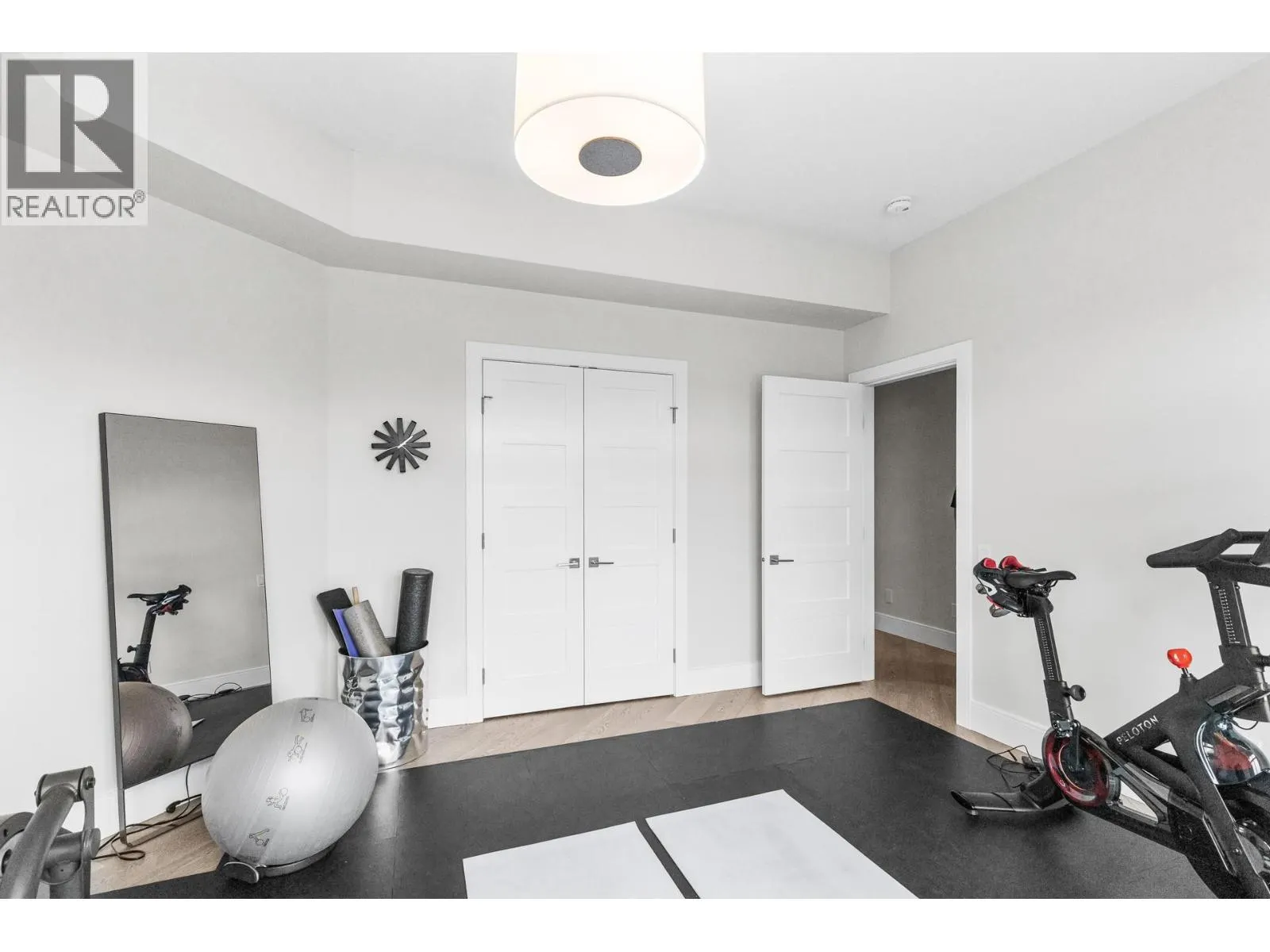 162 Skyland Drive
