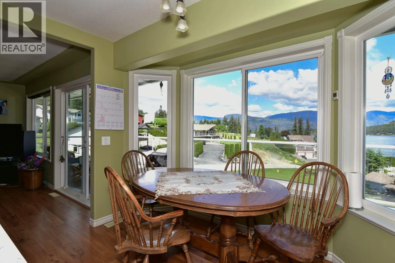 2860 Marine Drive