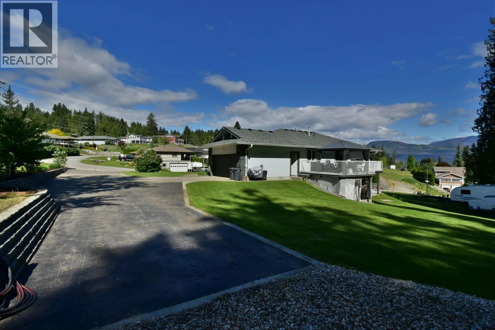 2860 Marine Drive