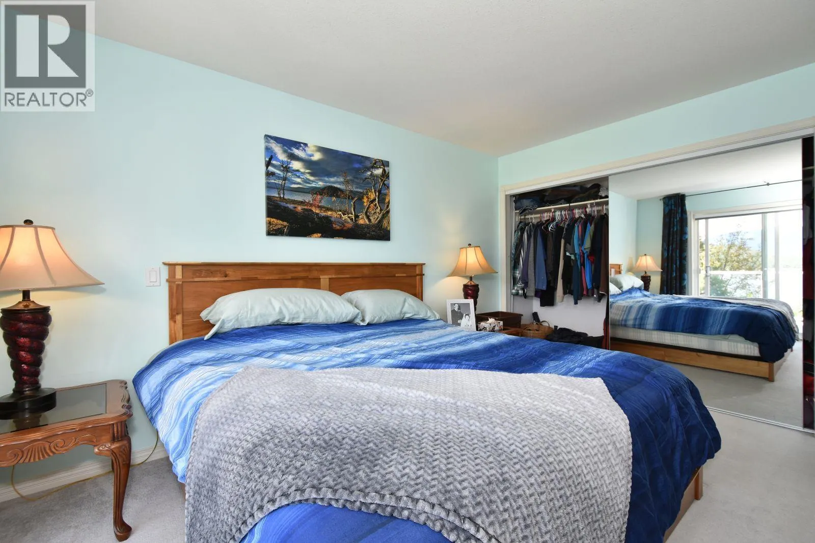 2860 Marine Drive