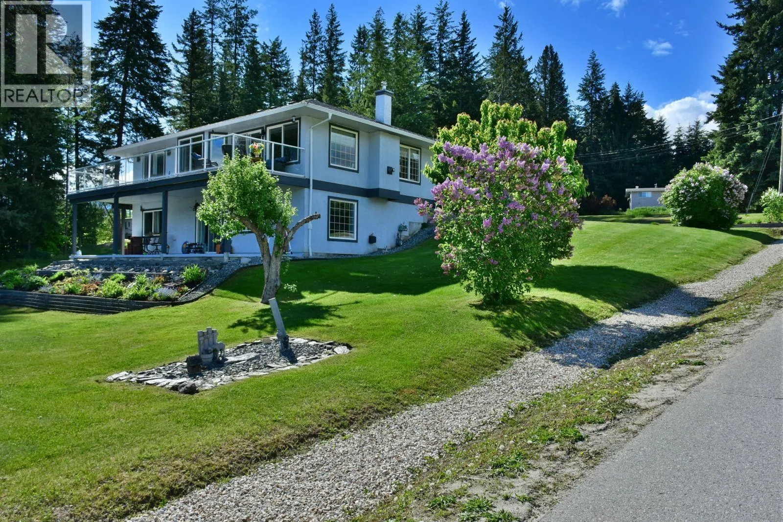 2860 Marine Drive