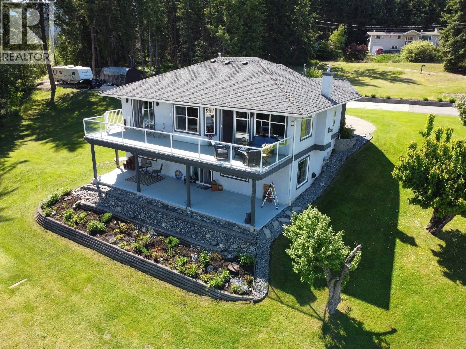 2860 Marine Drive