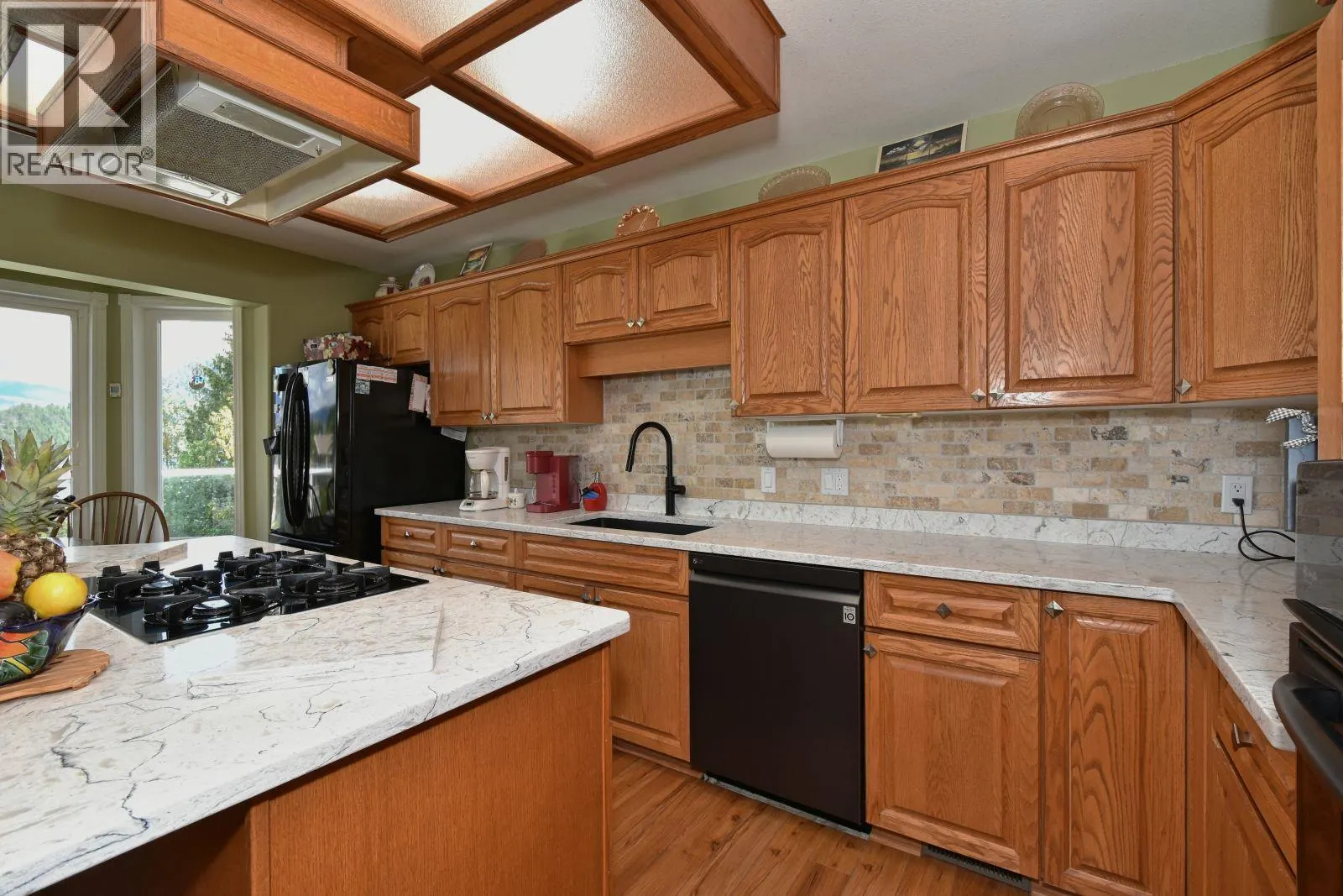 2860 Marine Drive