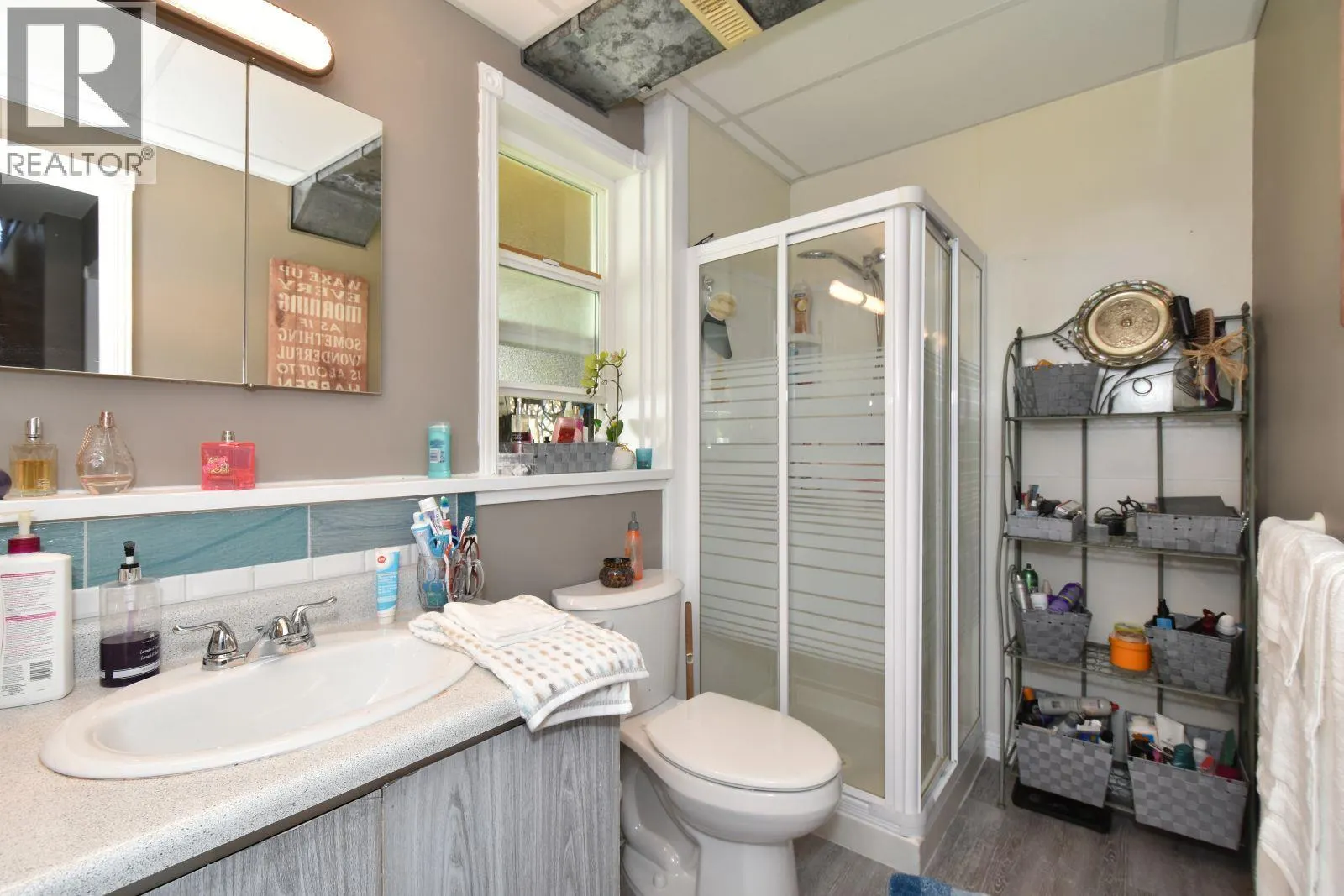 2860 Marine Drive
