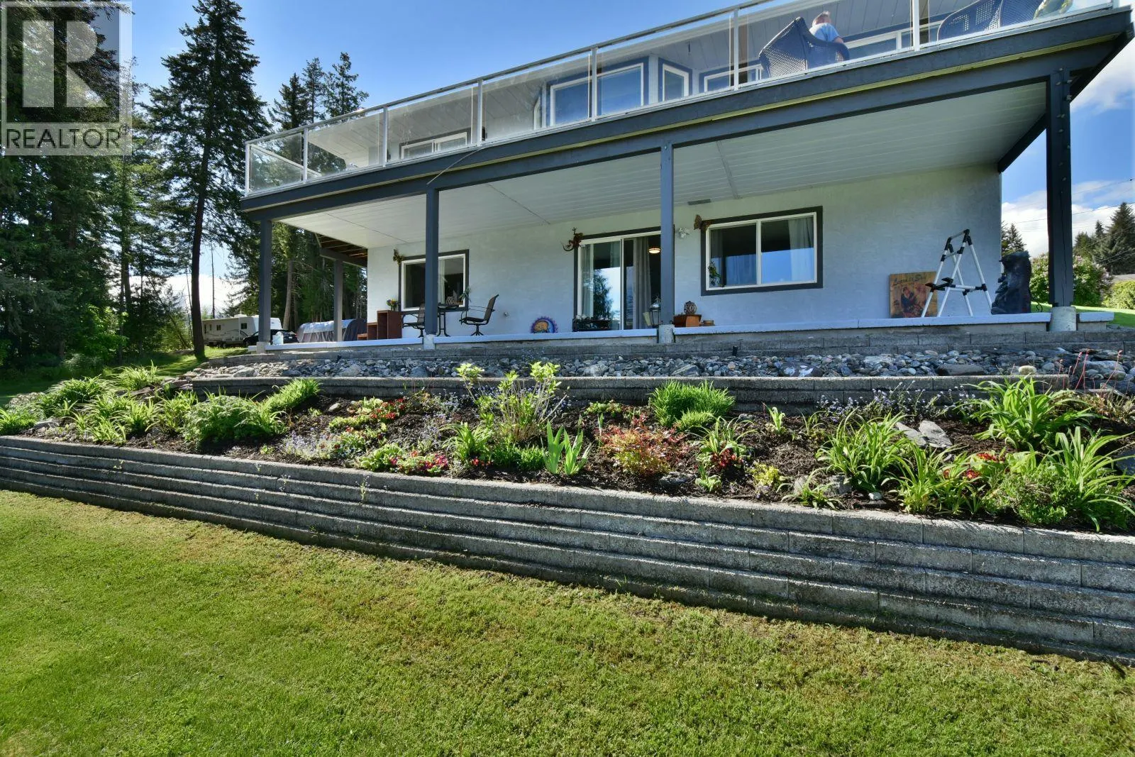 2860 Marine Drive