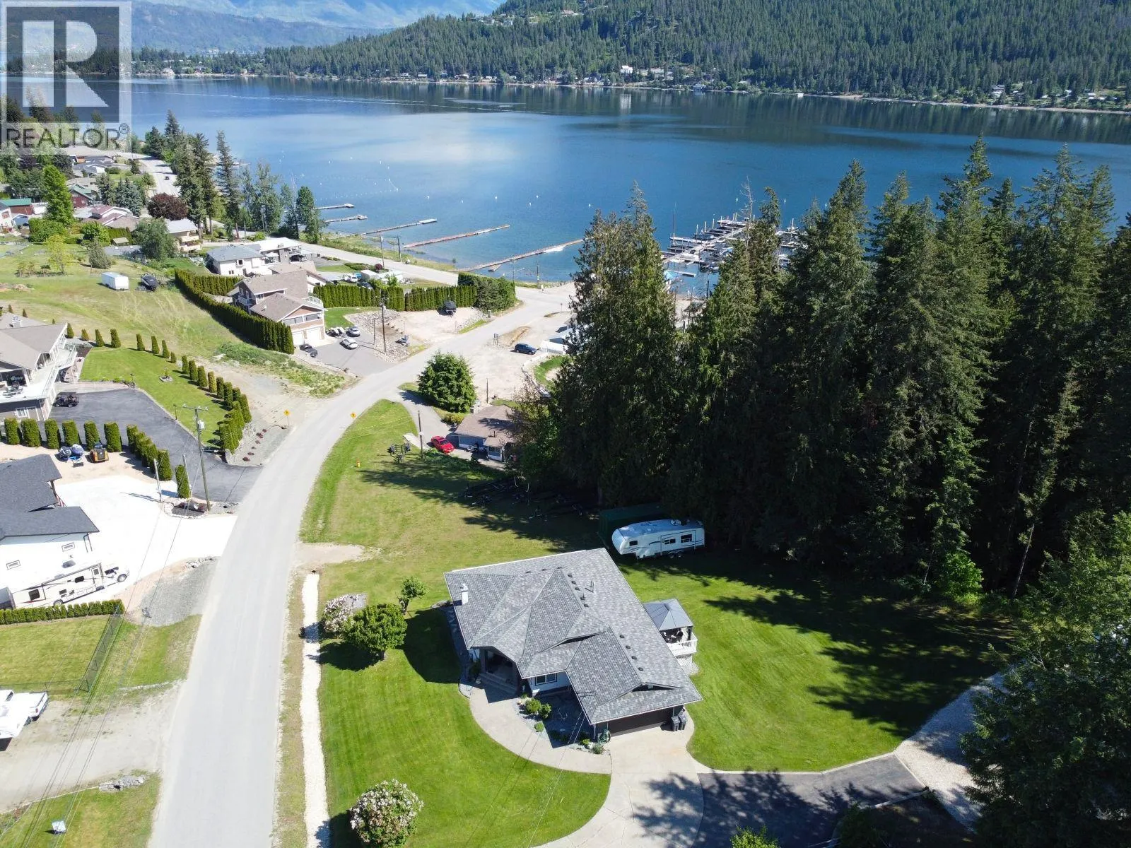 2860 Marine Drive