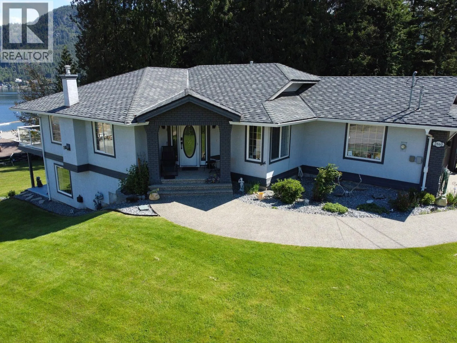 2860 Marine Drive