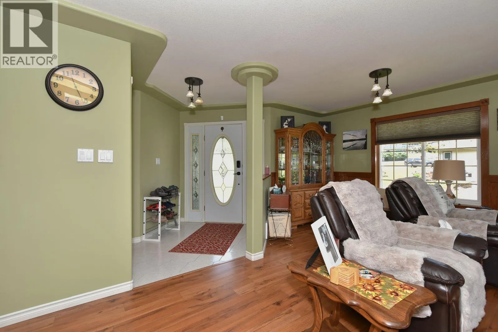 2860 Marine Drive