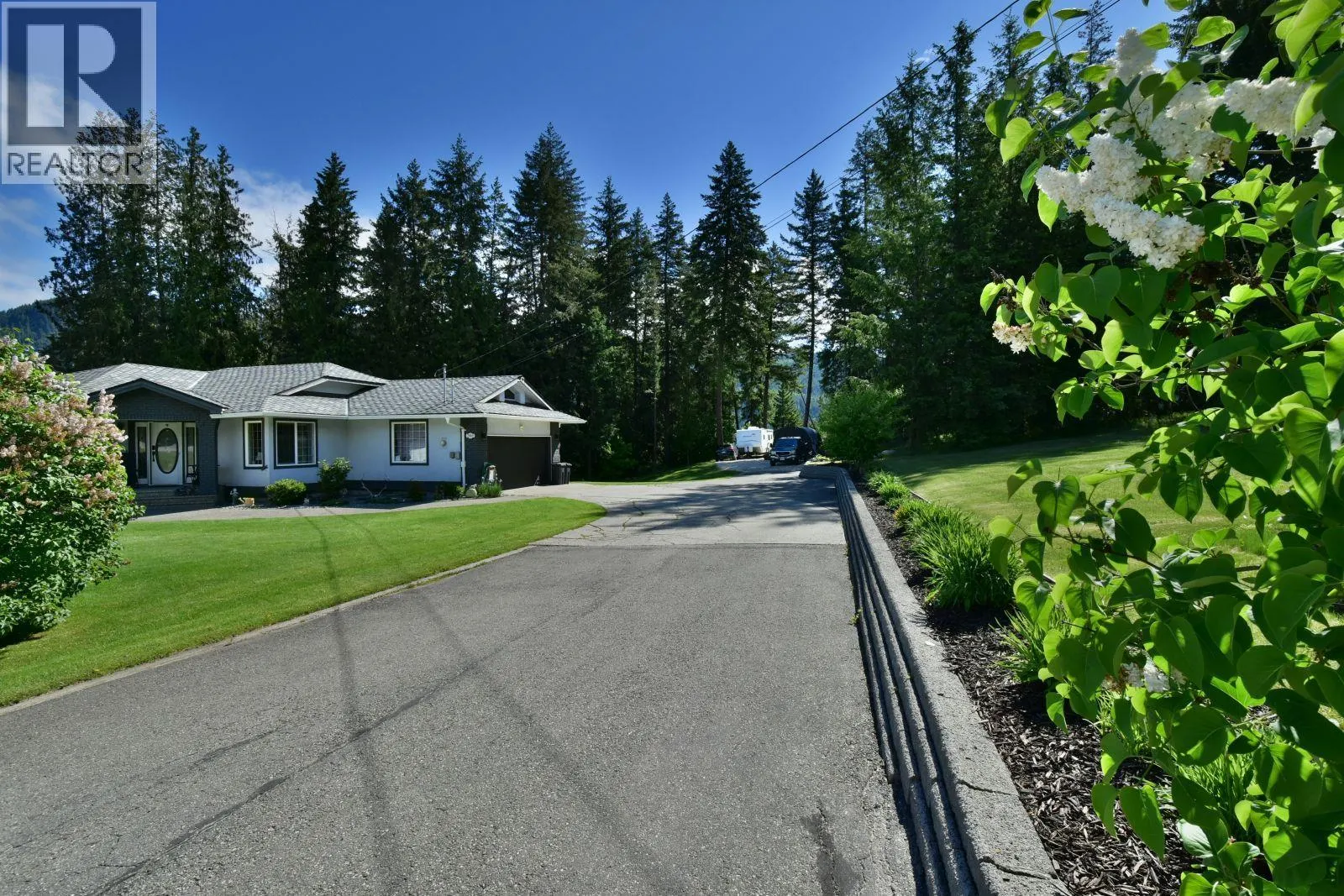 2860 Marine Drive