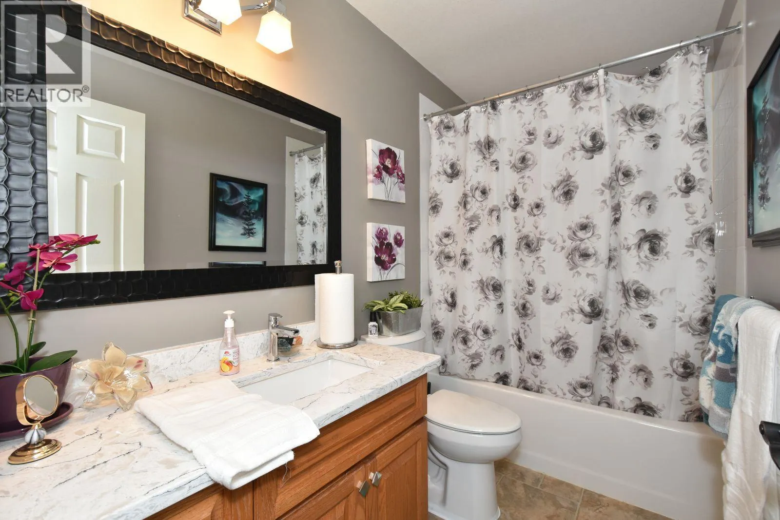 2860 Marine Drive