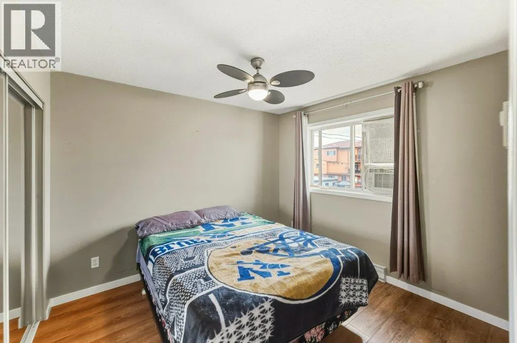 6201 Maple Drive Unit# 206