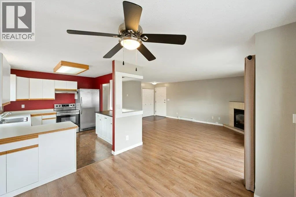 6201 Maple Drive Unit# 206