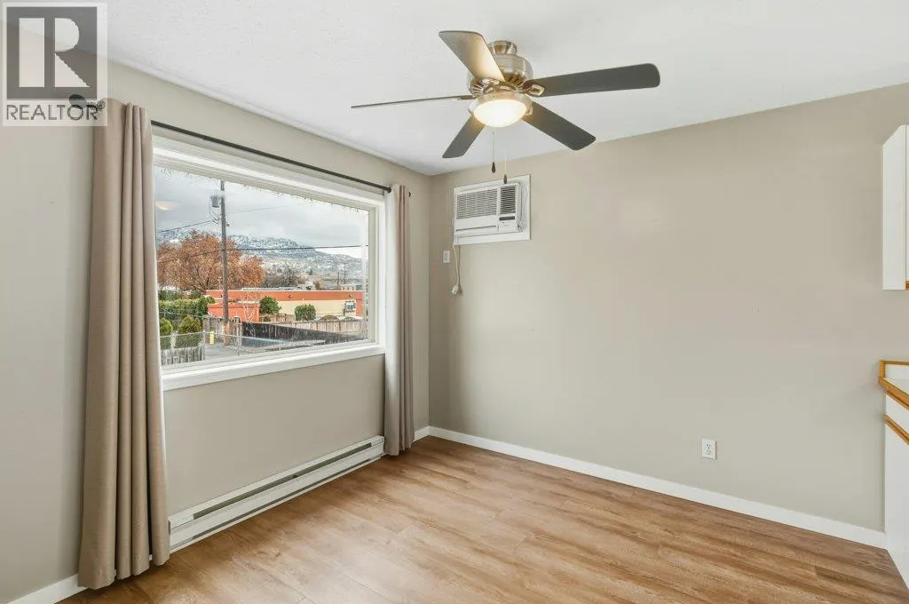 6201 Maple Drive Unit# 206