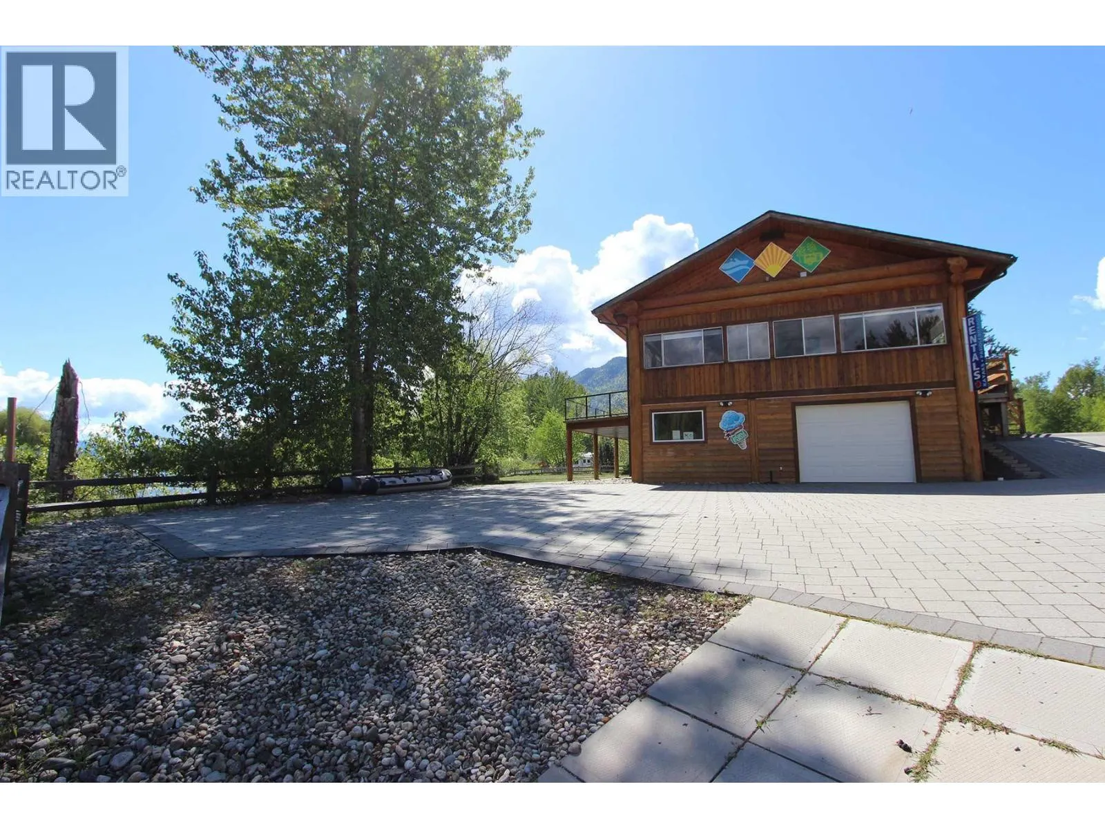 62 Cottonwood Drive