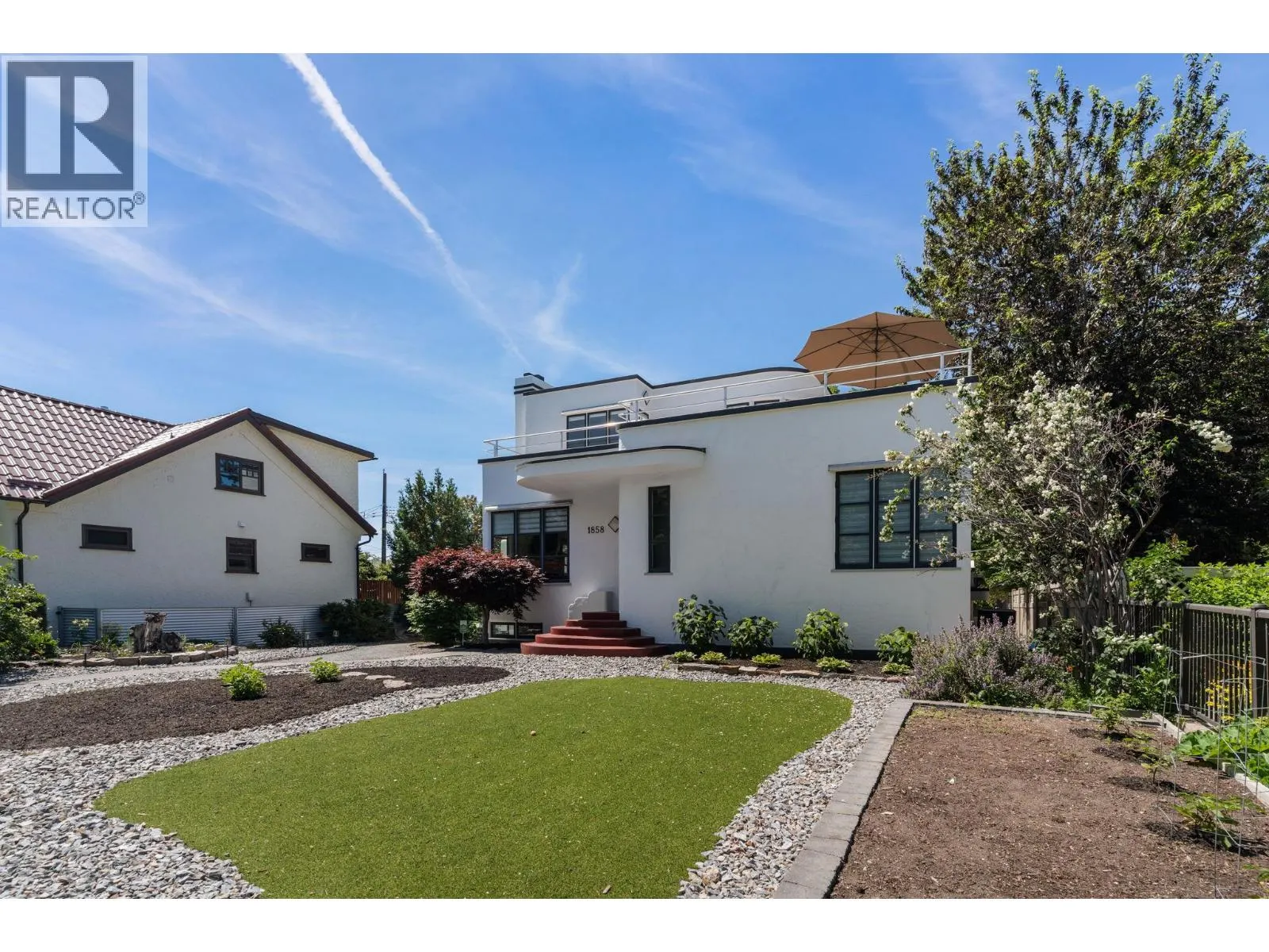 1858 Abbott Street