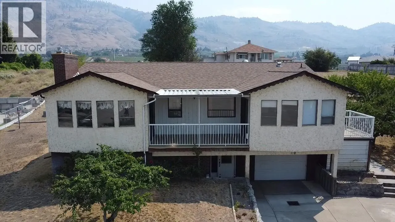 10 Spruce Court