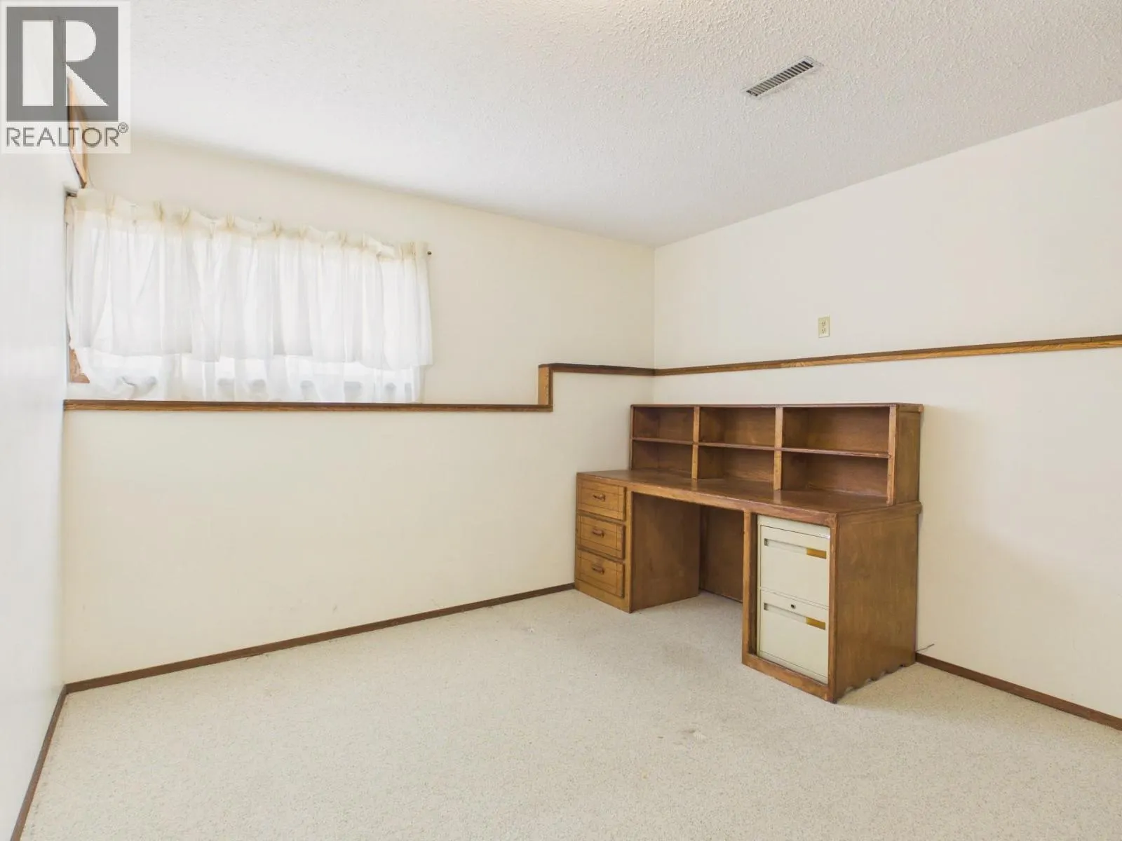 10 Spruce Court