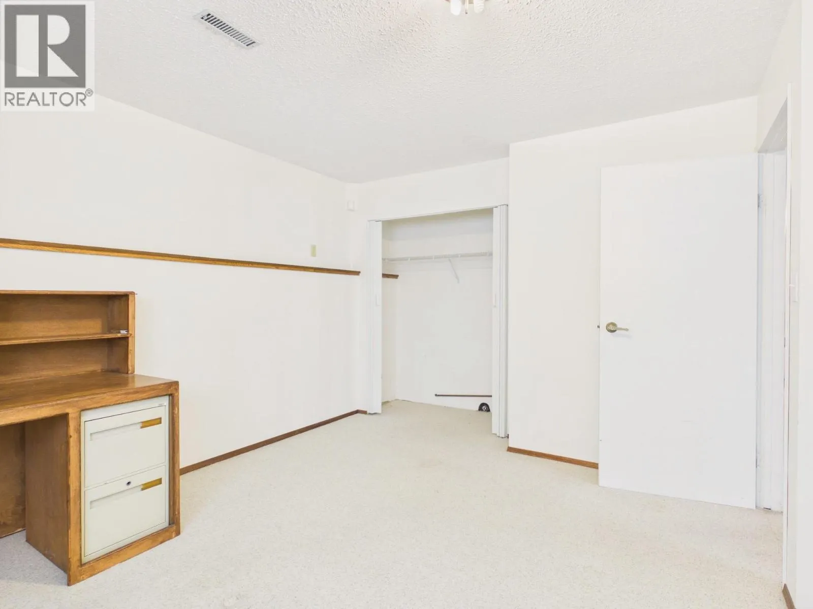 10 Spruce Court